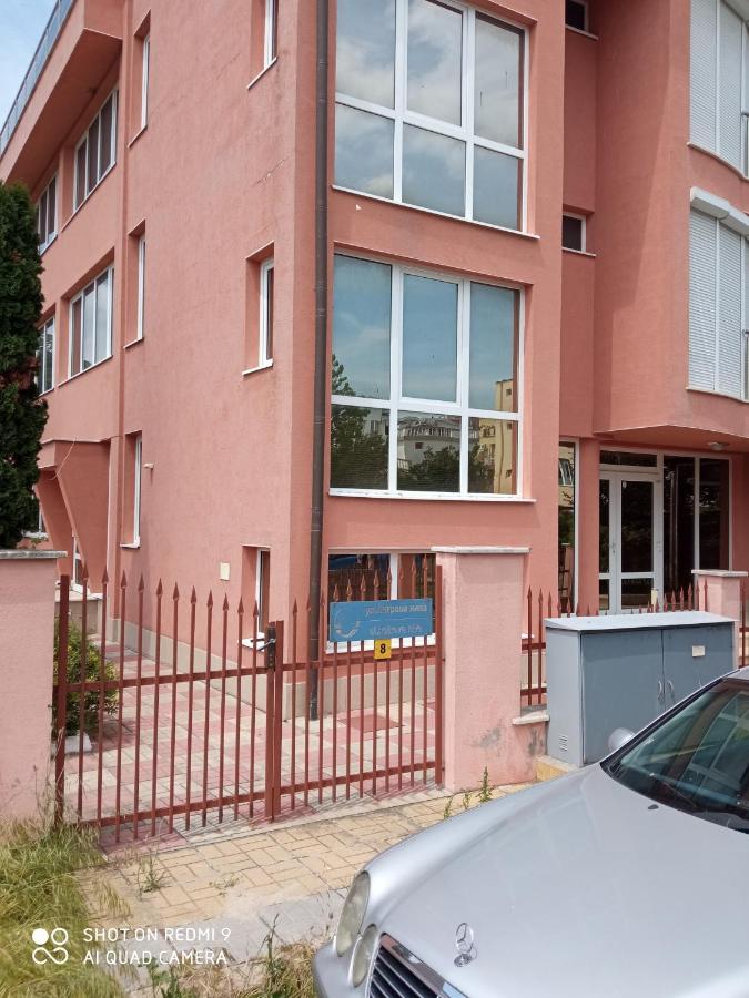 Студио Lozenets Buitenkant foto